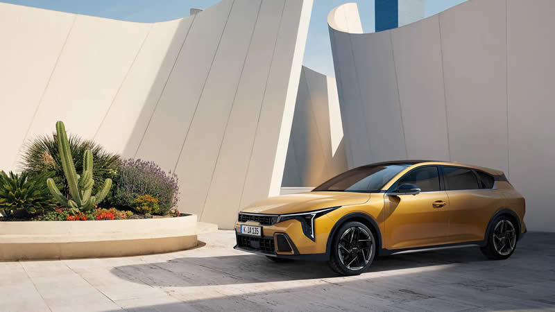 Kia K4 - moderní a vyspělé pojetí