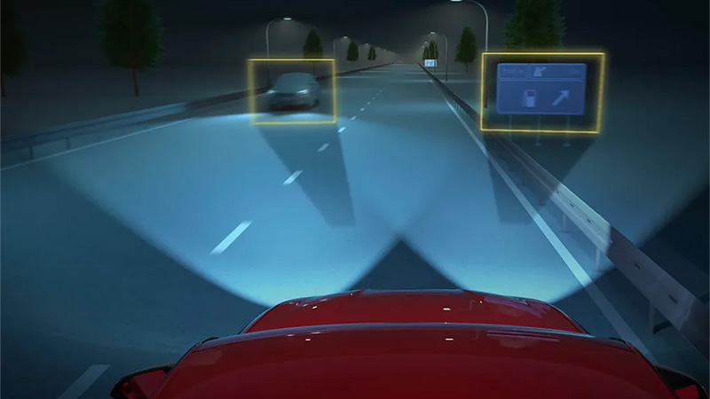 Animace použití světlometů Matrix LED ve voze SEAT Leon