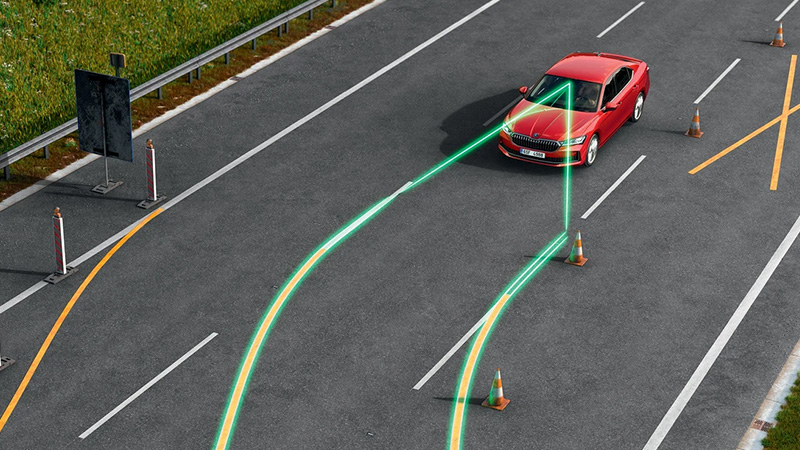 skoda superb sportline asist systemy 14