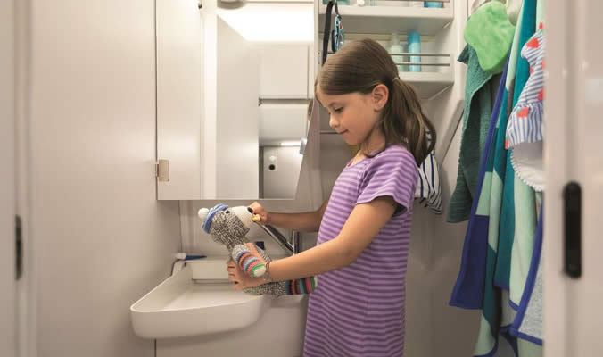 Volkswagen Grand California vw grand california koupelna