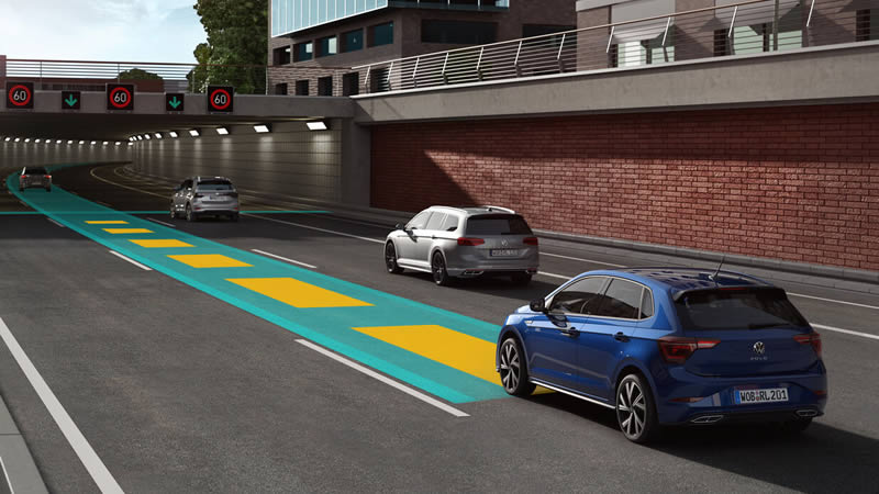 Volkswagen Polo VW Polo zobrazuje asistenční systém Travel Assist