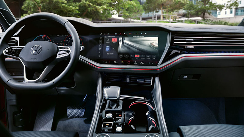 Volkswagen Touareg - digitalní panel