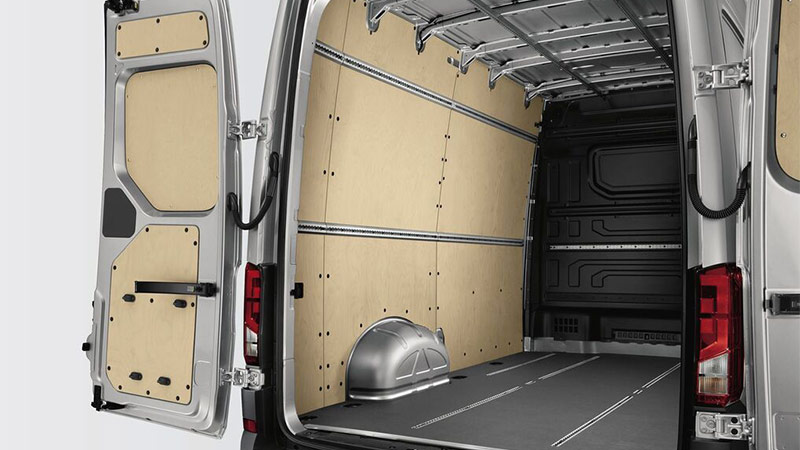 vw crafter skrinovy vuz bocni oblozeni z preklizky