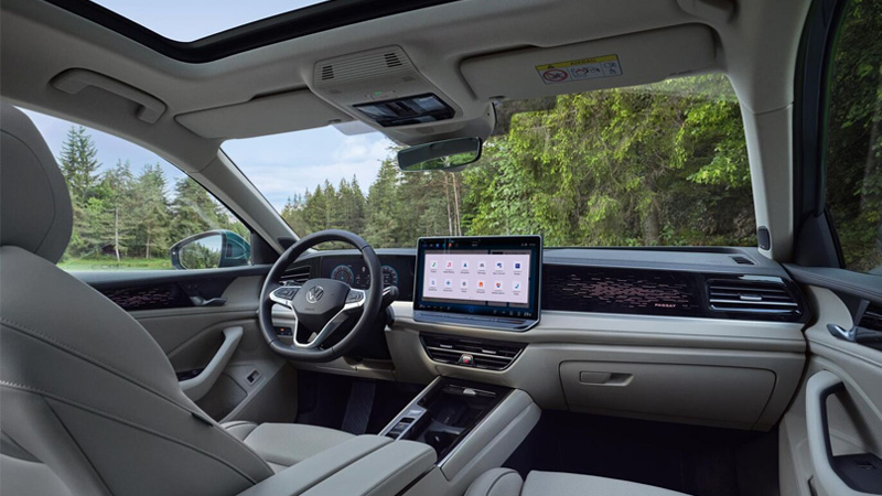 Volkswagen Passat - Jste v cíli a to ještě dříve, než se vydáte na cestu Volkswagen Passat - Jste v cíli a to ještě dříve, než se vydáte na cestu