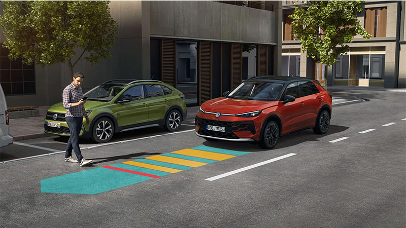 Volkswagen T-Roc asistenční systémy